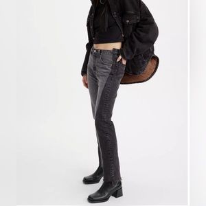 NO TAGS Levi's Premium 501‎ High Rise Straight Legged 2 Toned Black Jeans